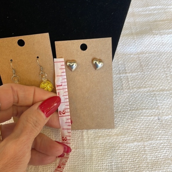 💐5/25 glass yellow flower art bead puffy silver tone stud earrings dangle - Picture 7 of 8